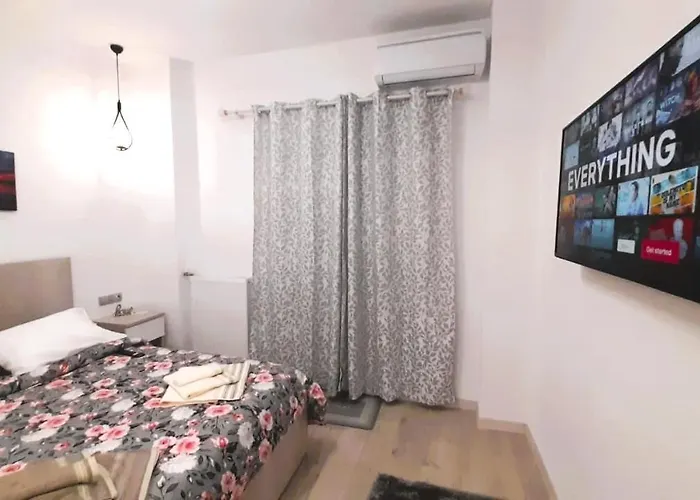 The Golden Home 1