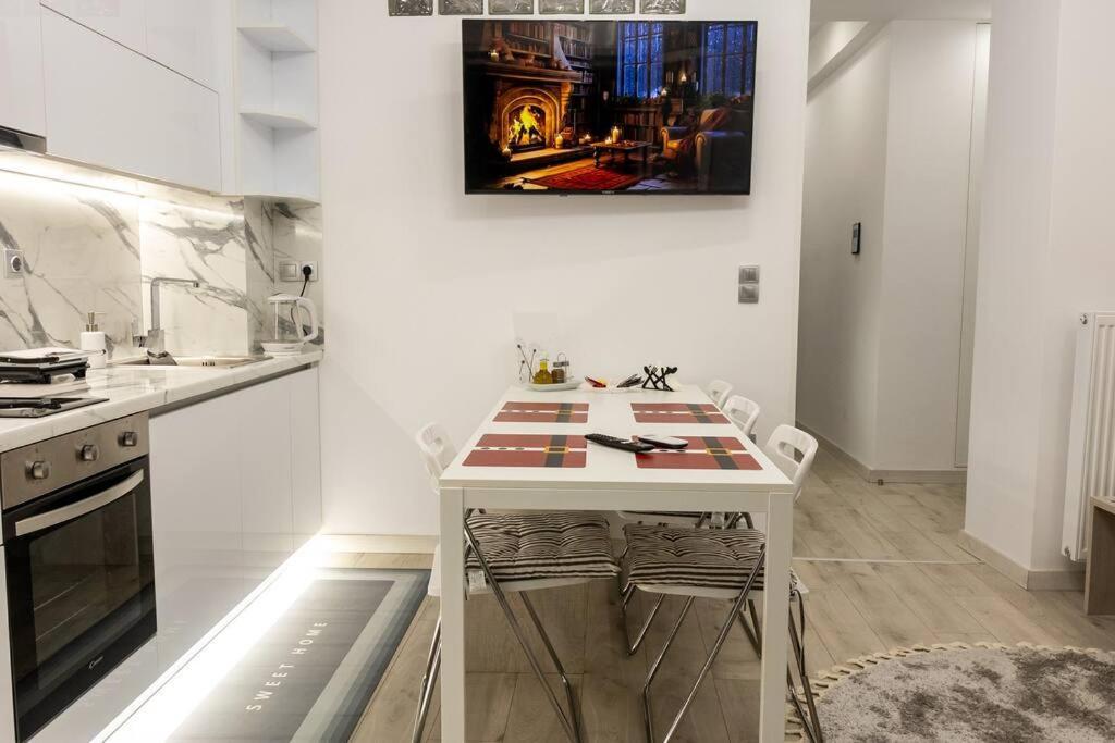 The Golden 1 Apartment